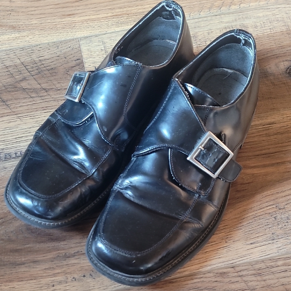 Men's Black Leather Buckle Shoes